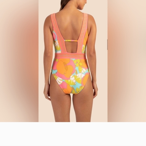 Trina Turk Playa one piece - Picture 7 of 9